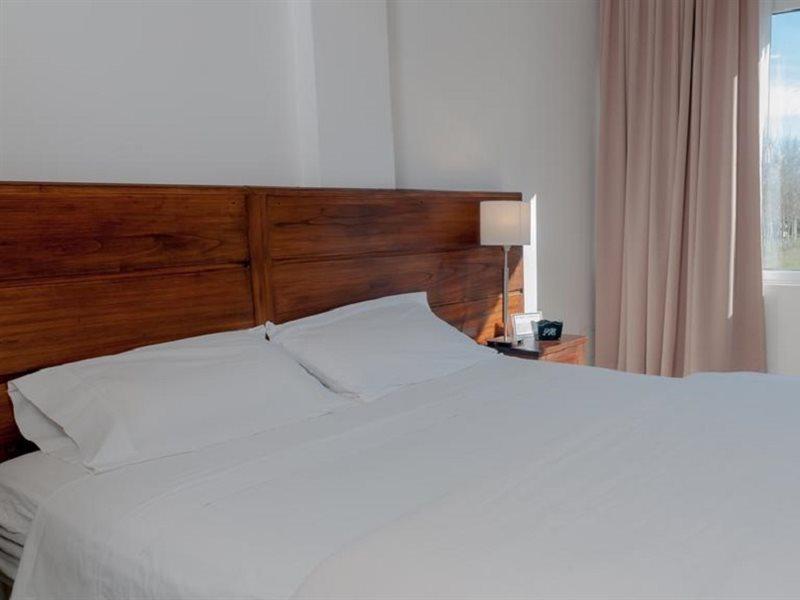 Pro Hotel Пілар Екстер'єр фото