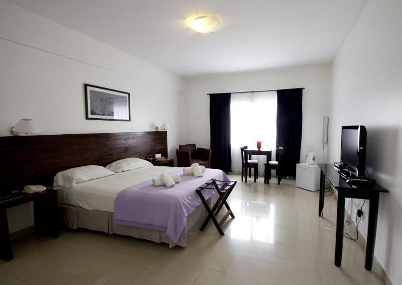 Pro Hotel Пілар Екстер'єр фото